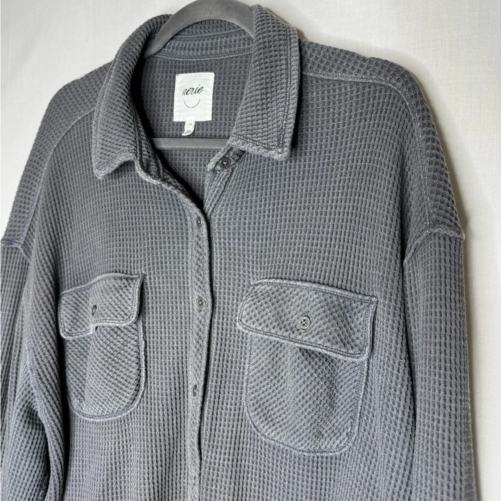 Aerie Gray Button Down Shirt - Picture 4 of 9